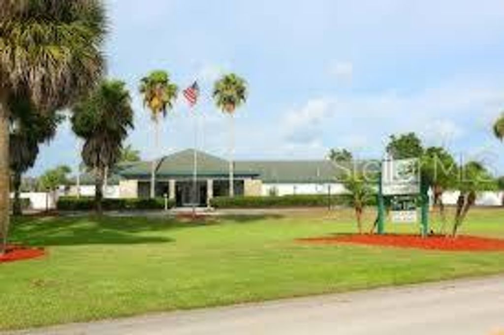 Photo of 108 Caddy Road, Rotonda West, FL 33947 (MLS # A4685534)