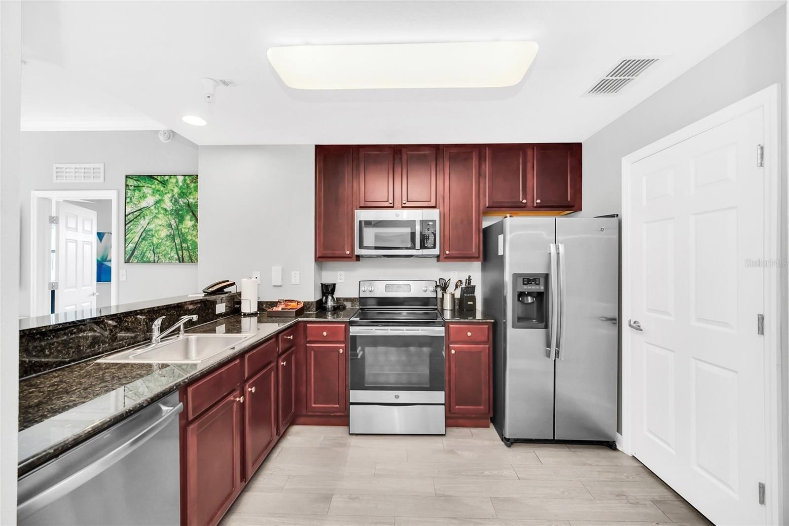 14501 GROVE RESORT AVENUE 1430