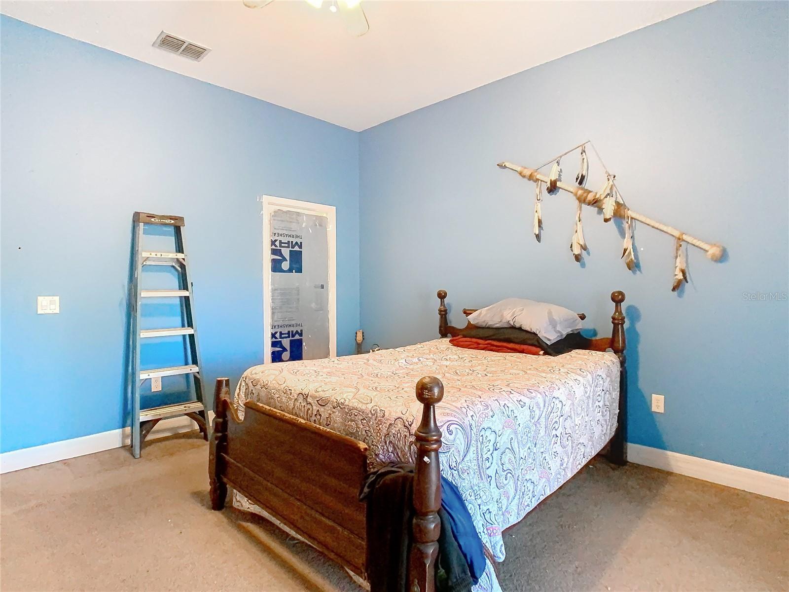 ROYAL HIGHLANDS - Residential