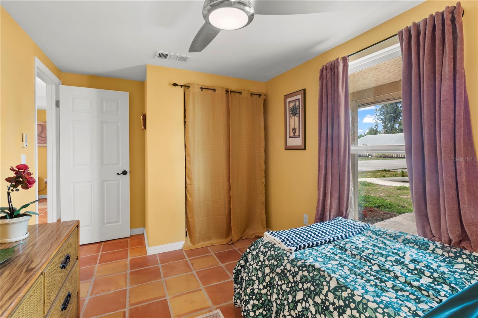 HERITAGE PINES - Residential