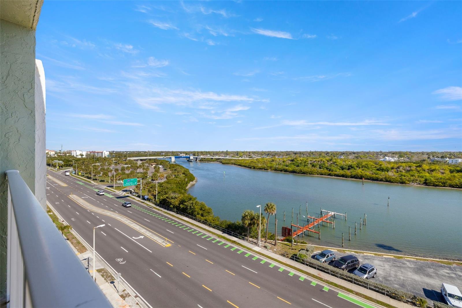 HOLIDAY VILLAS 3 - Residential