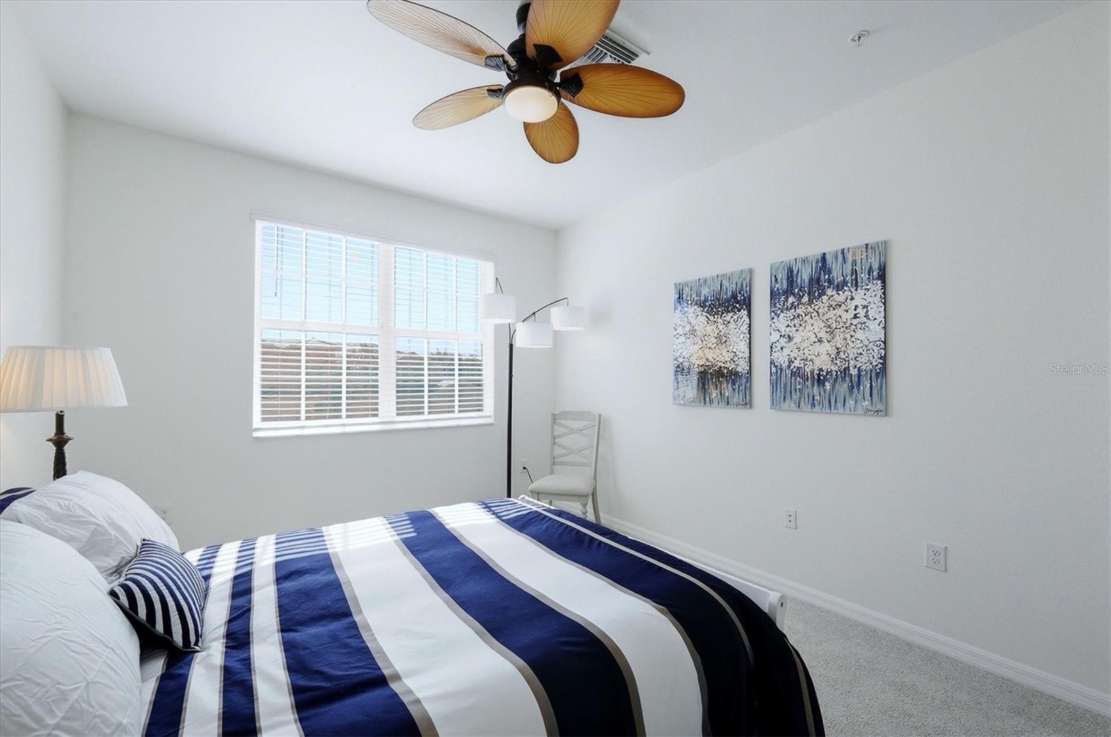 COACH HOMES I/HERITAGE LNDG PH - Residential