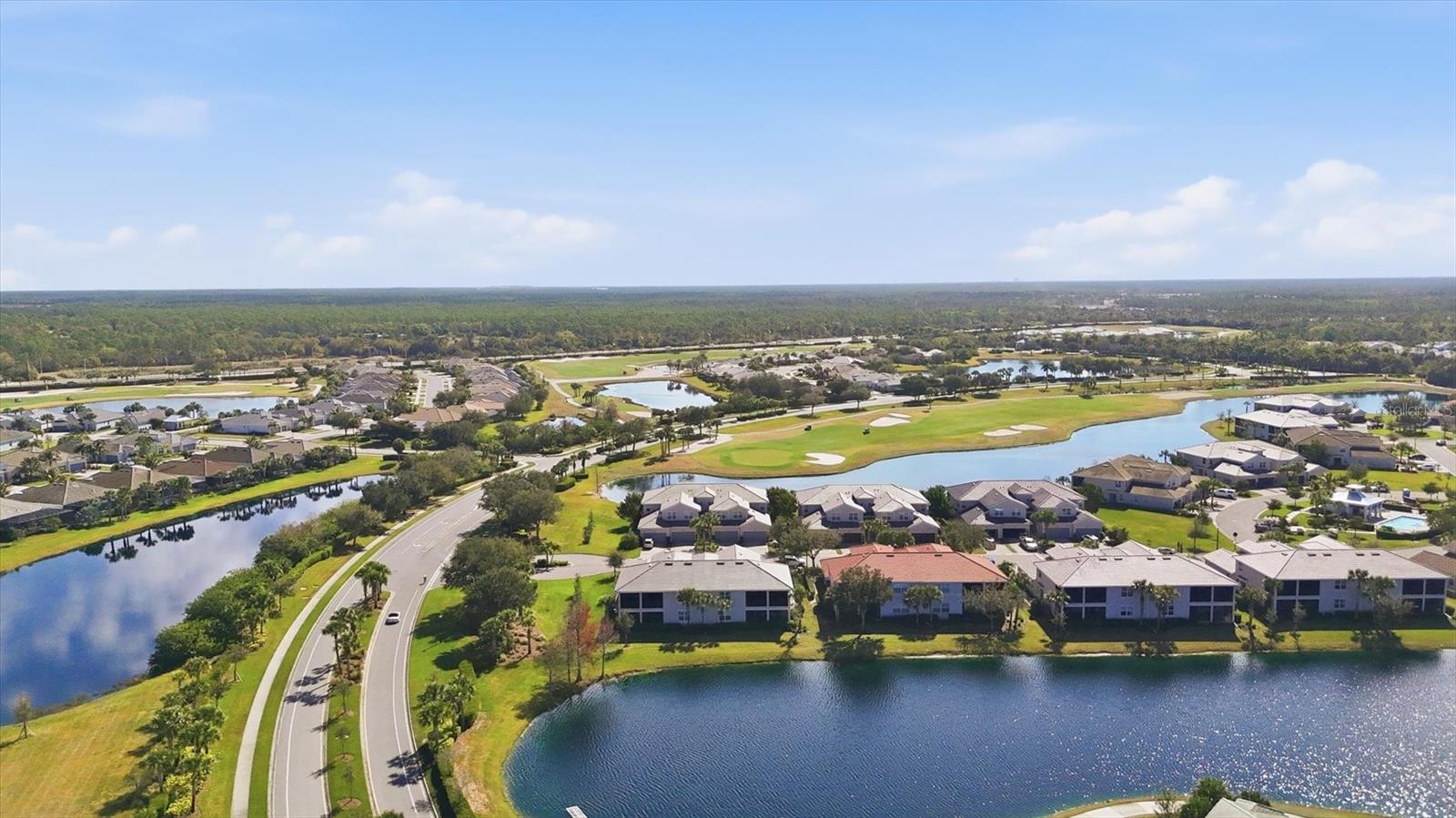 COACH HOMES I/HERITAGE LNDG PH - Residential