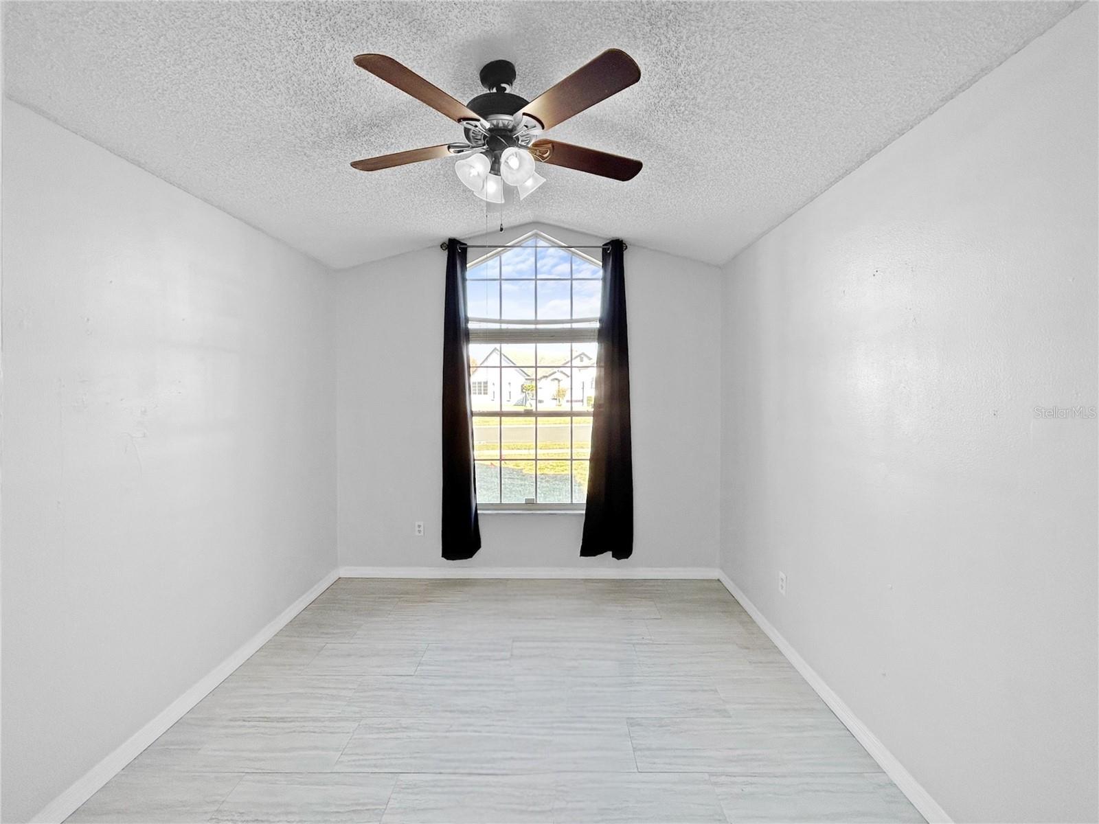 PEBBLE POINTE UNIT 1 - Residential