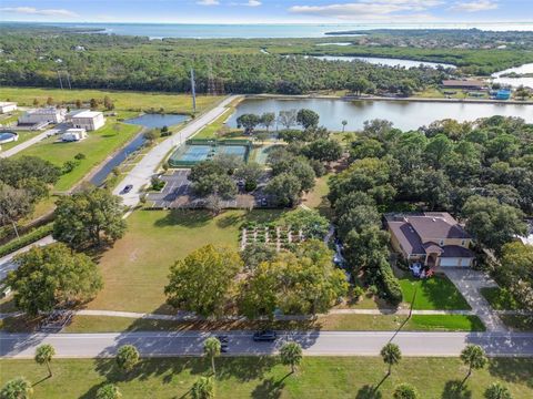 A home in OLDSMAR