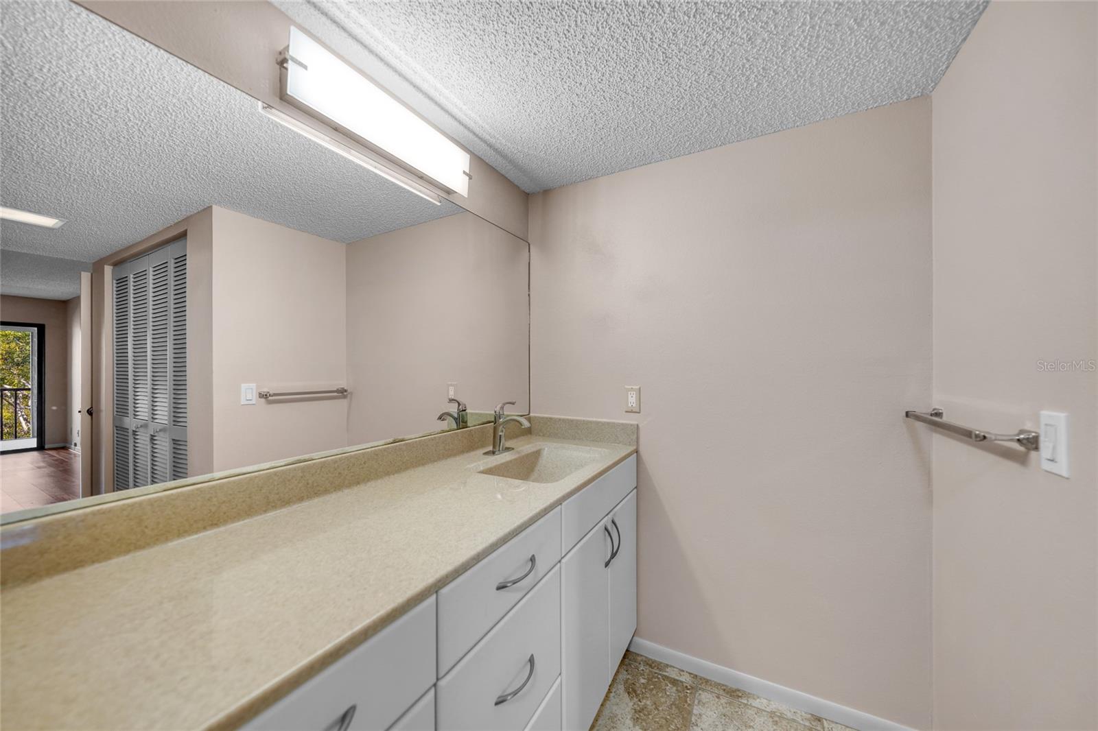 BIRD BAY II - Residential