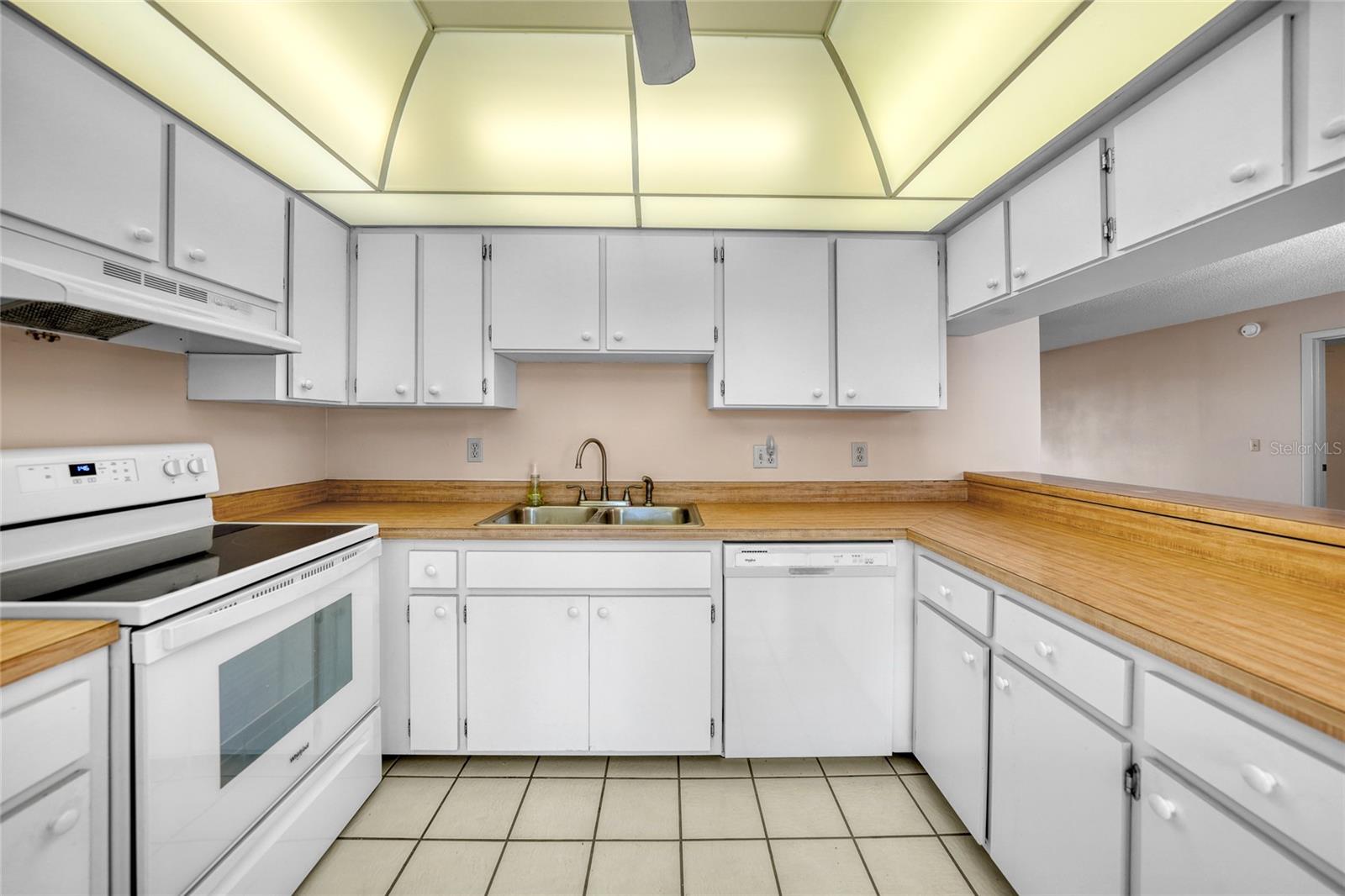 BIRD BAY II - Residential