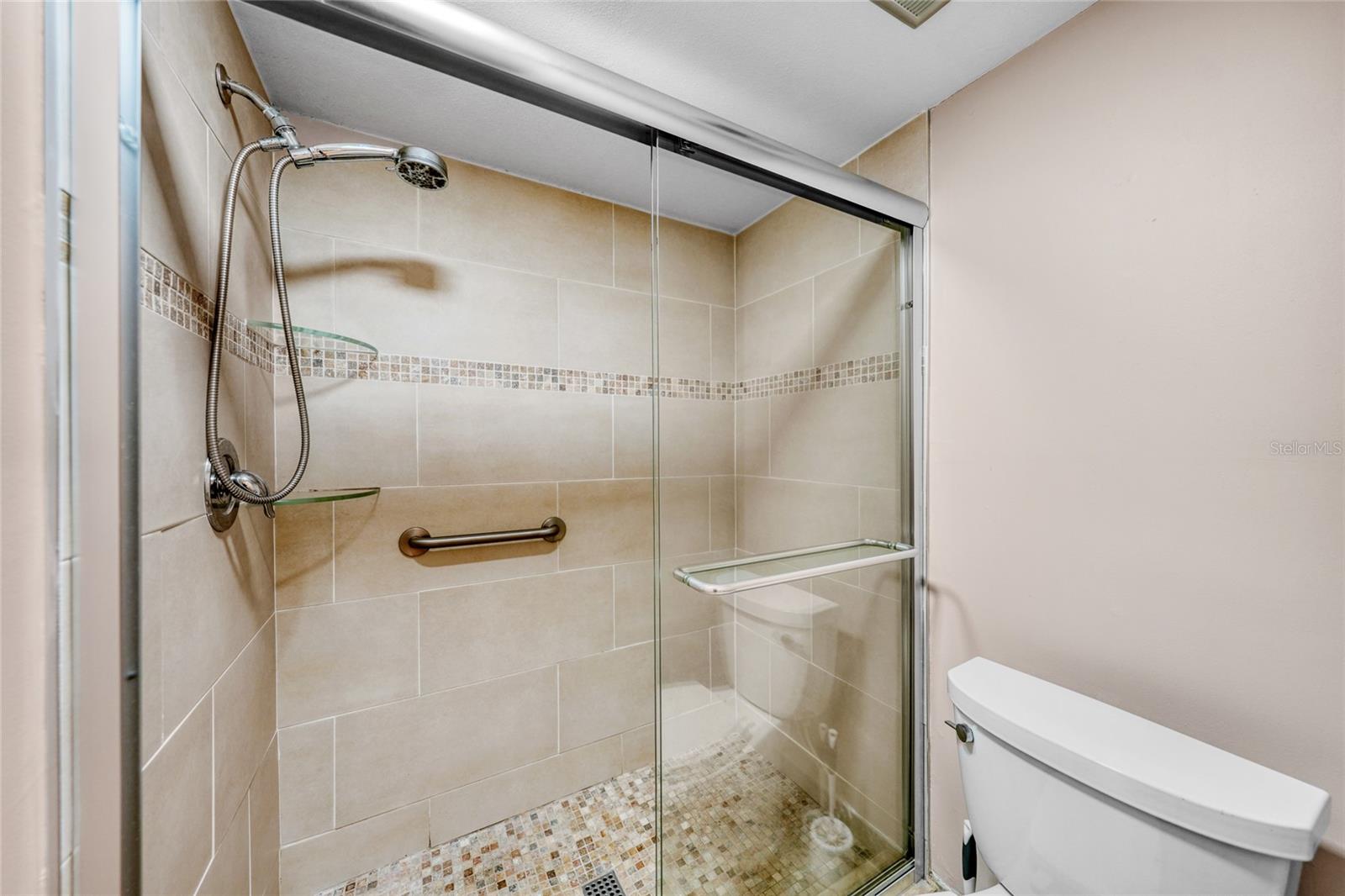 BIRD BAY II - Residential