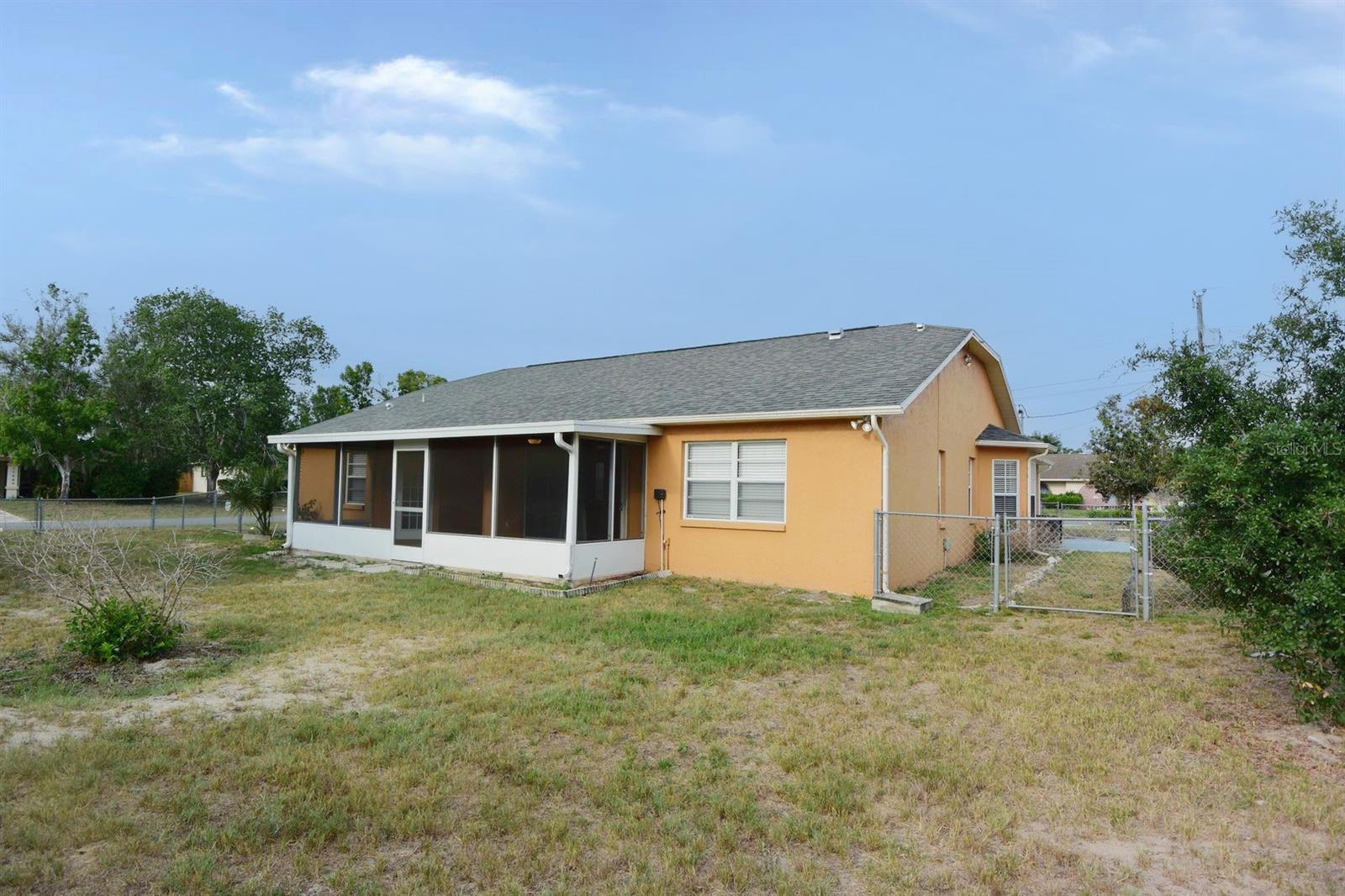 SPRING HILL - Residential