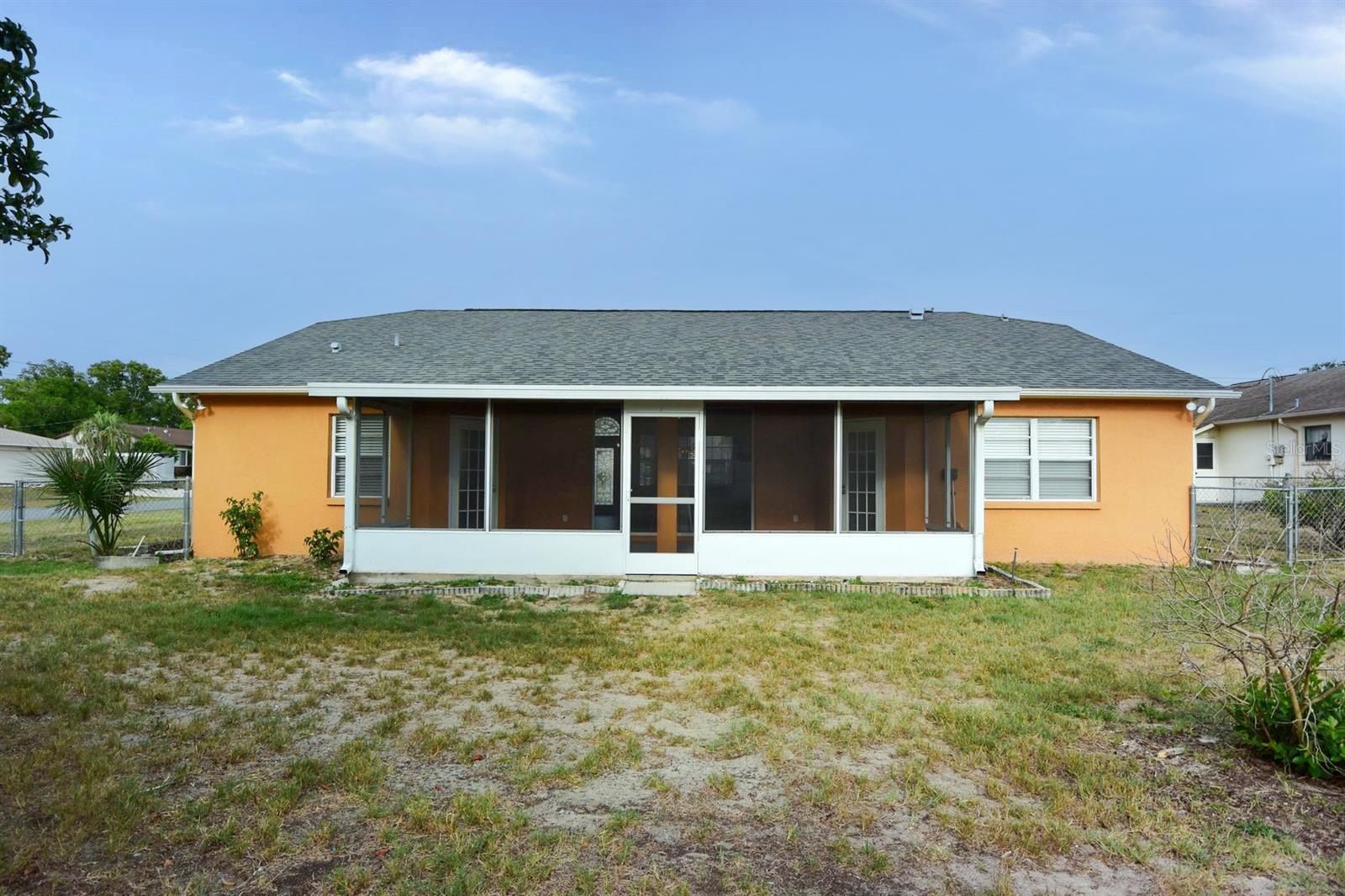 SPRING HILL - Residential