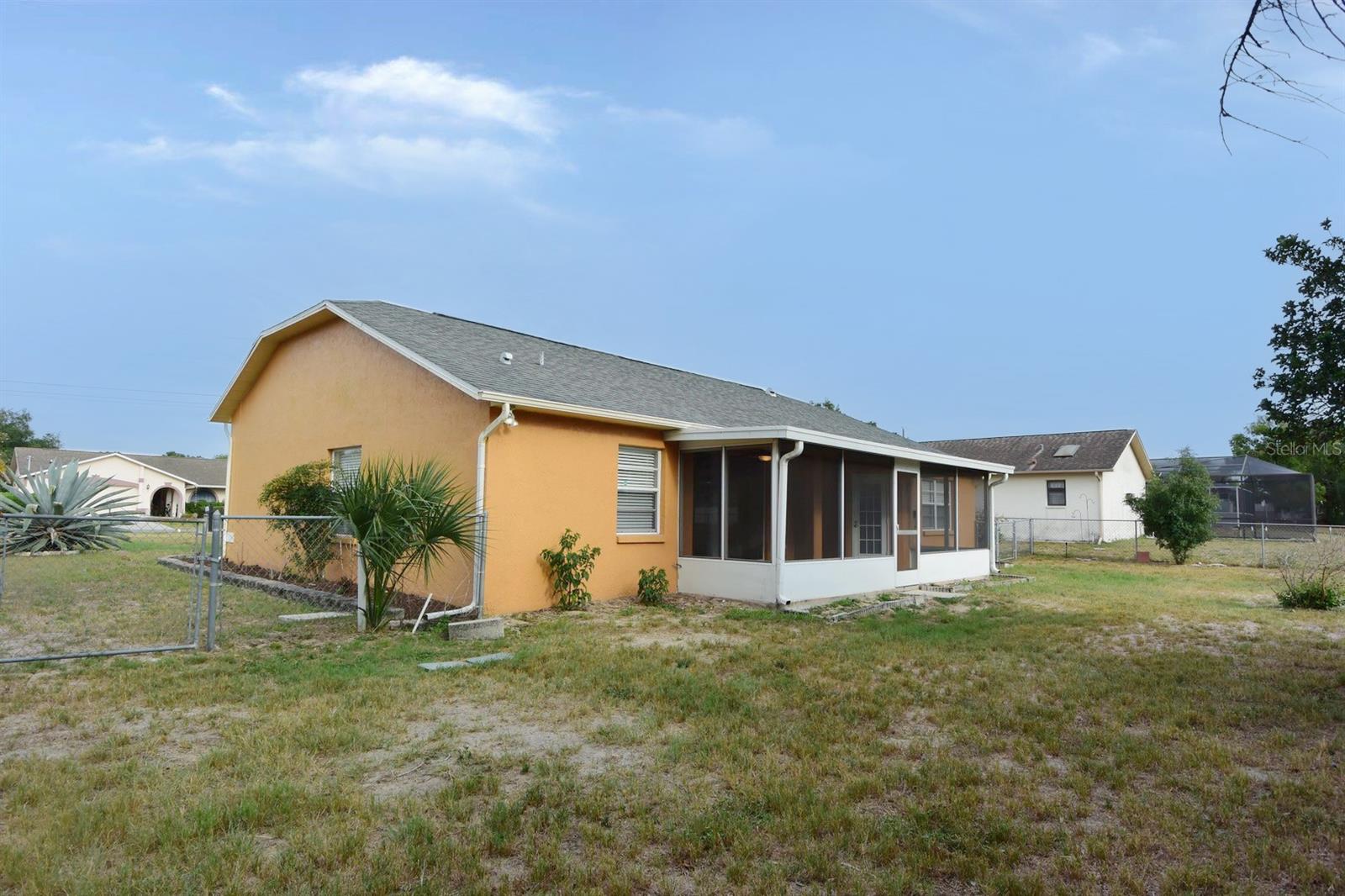 SPRING HILL - Residential