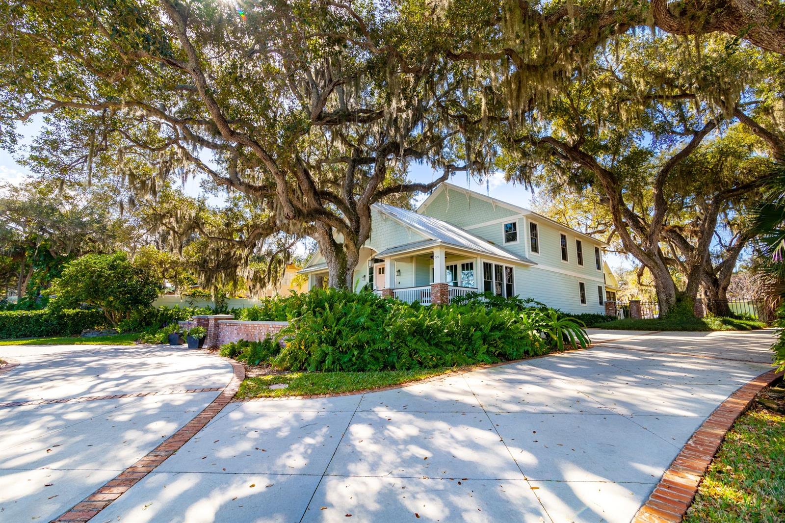 Chas Dougherty - Residential