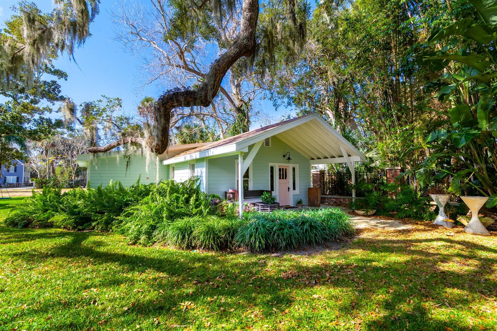 Chas Dougherty - Residential