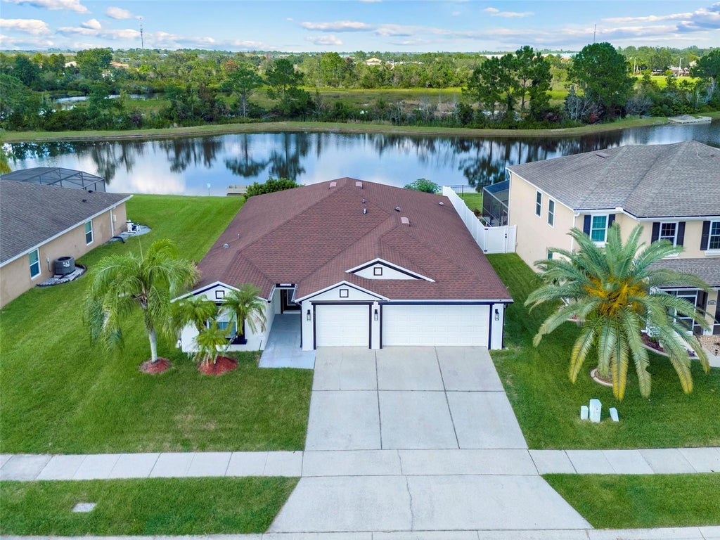 Photo of 831 Belhaven Dr, Orlando, FL 32828 (MLS # G5118089)