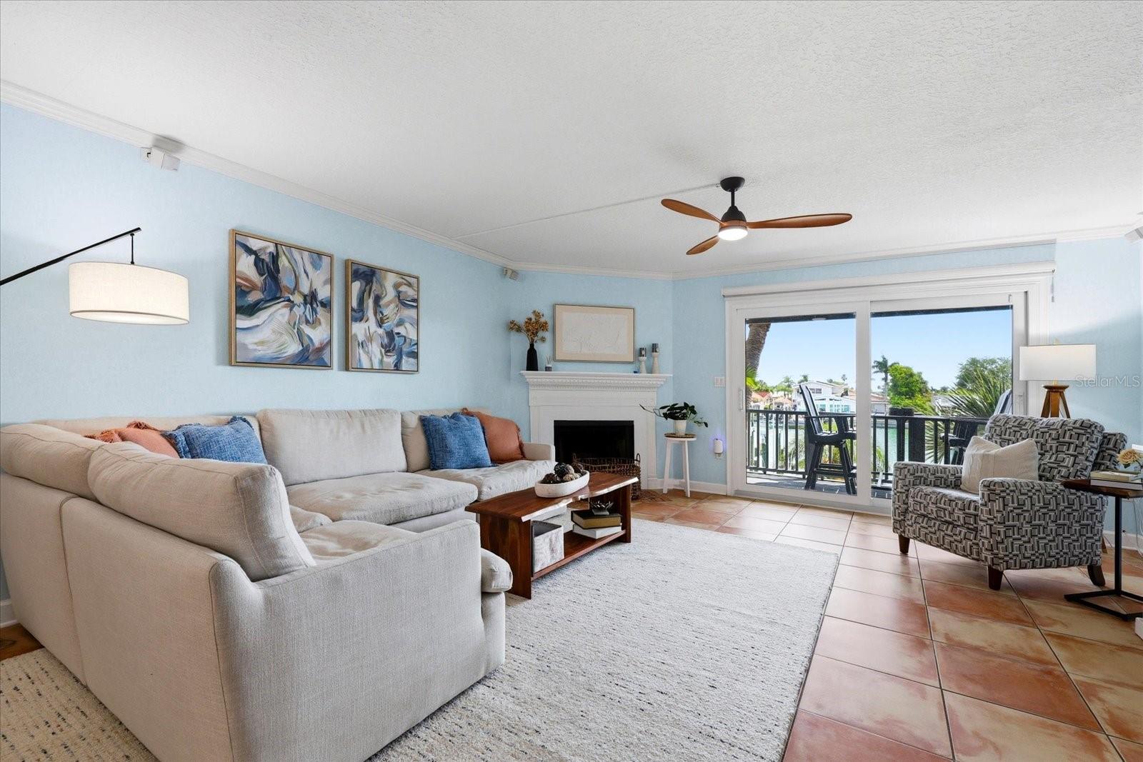 CAPRI LANDINGS CONDO - Residential