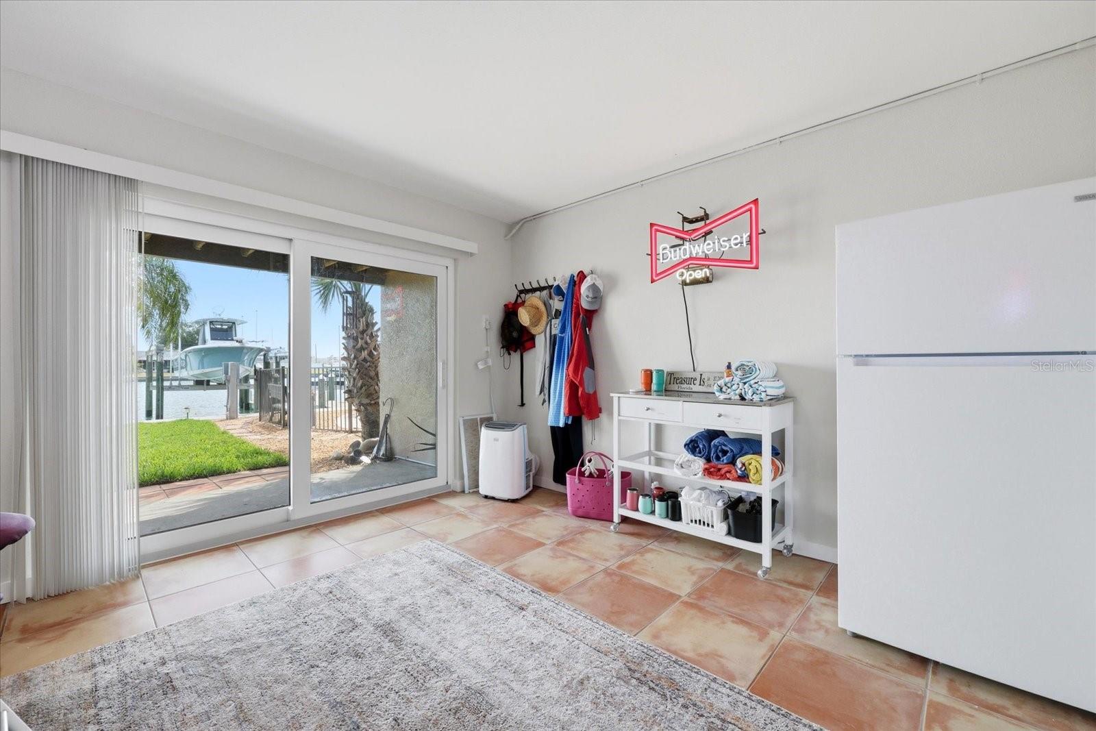 CAPRI LANDINGS CONDO - Residential