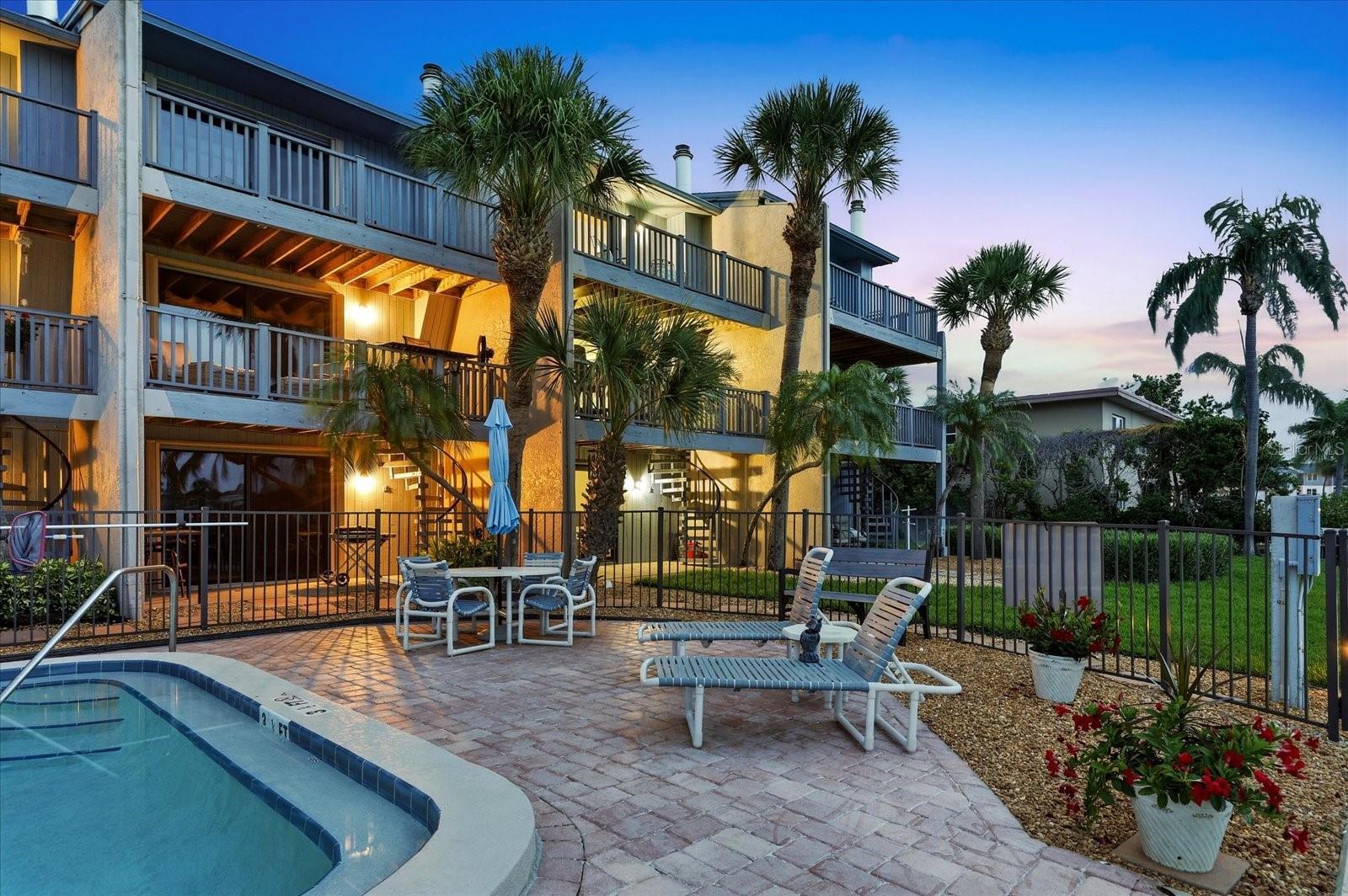 CAPRI LANDINGS CONDO - Residential