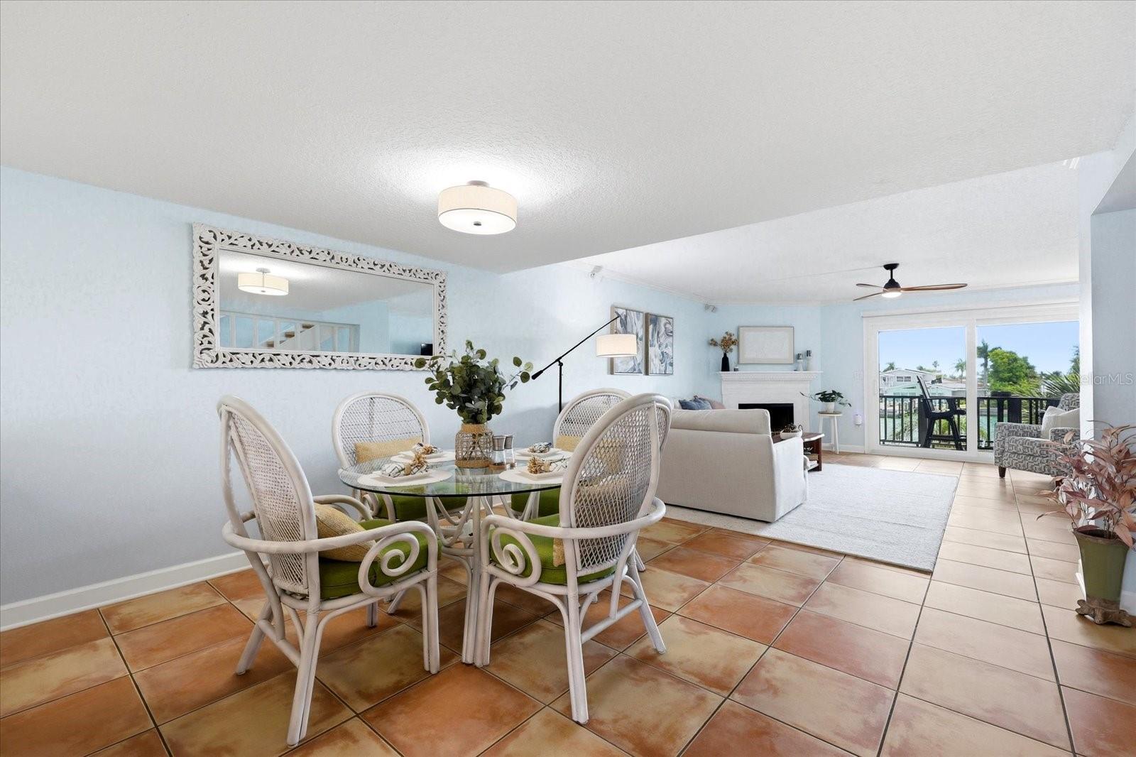CAPRI LANDINGS CONDO - Residential