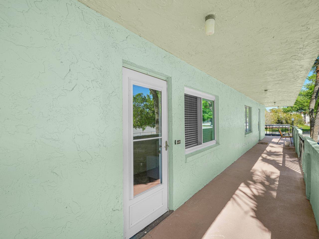 LAKESIDE VILLAGE 01 CONDO - Residential