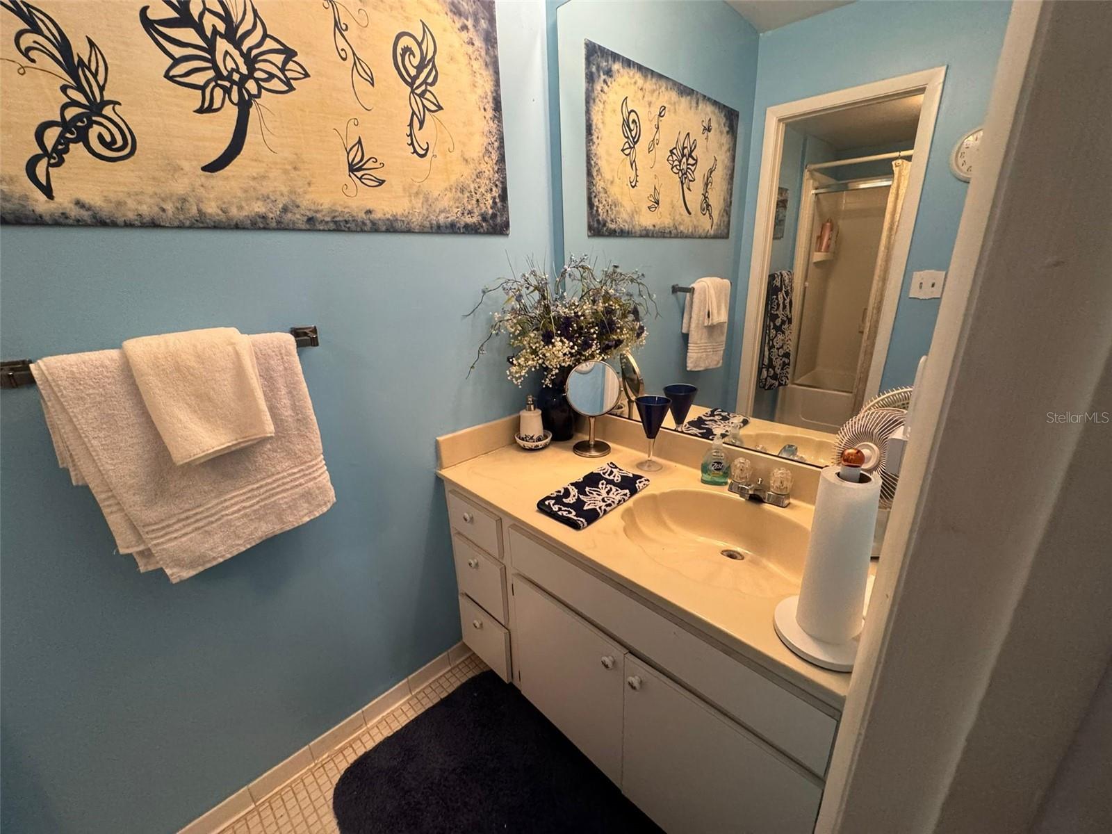 WILLOW LAKES CONDO - Residential