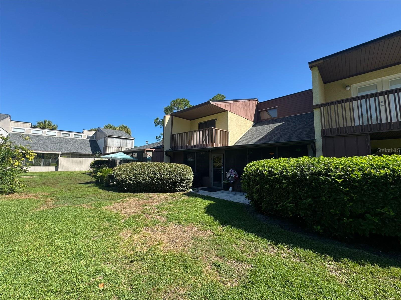 WILLOW LAKES CONDO - Residential
