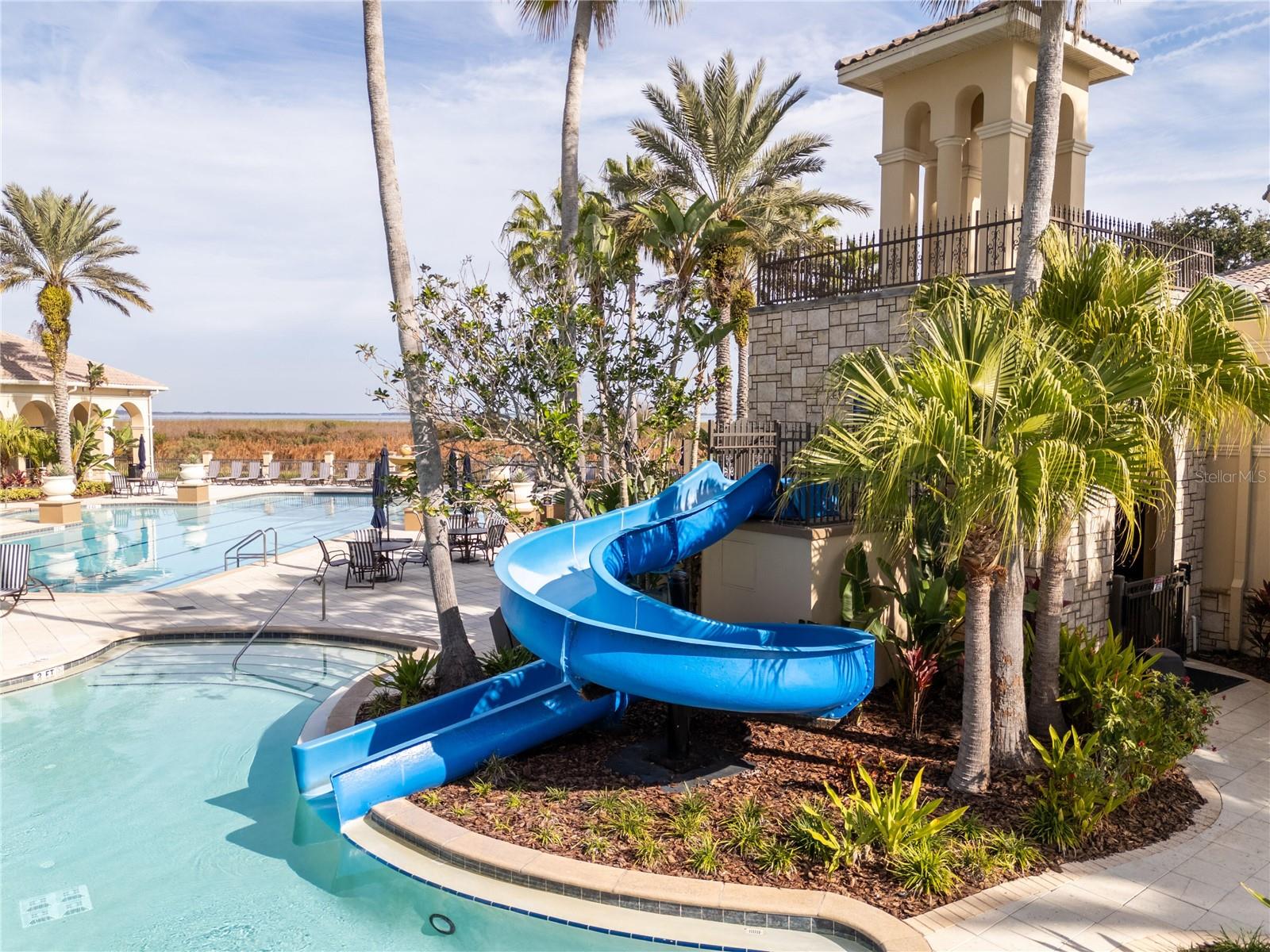 BELLALAGO PH 4P - Residential