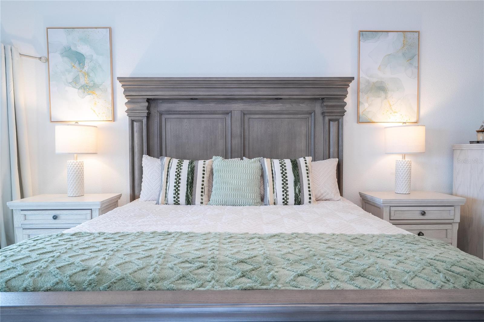 BELLALAGO PH 4P - Residential