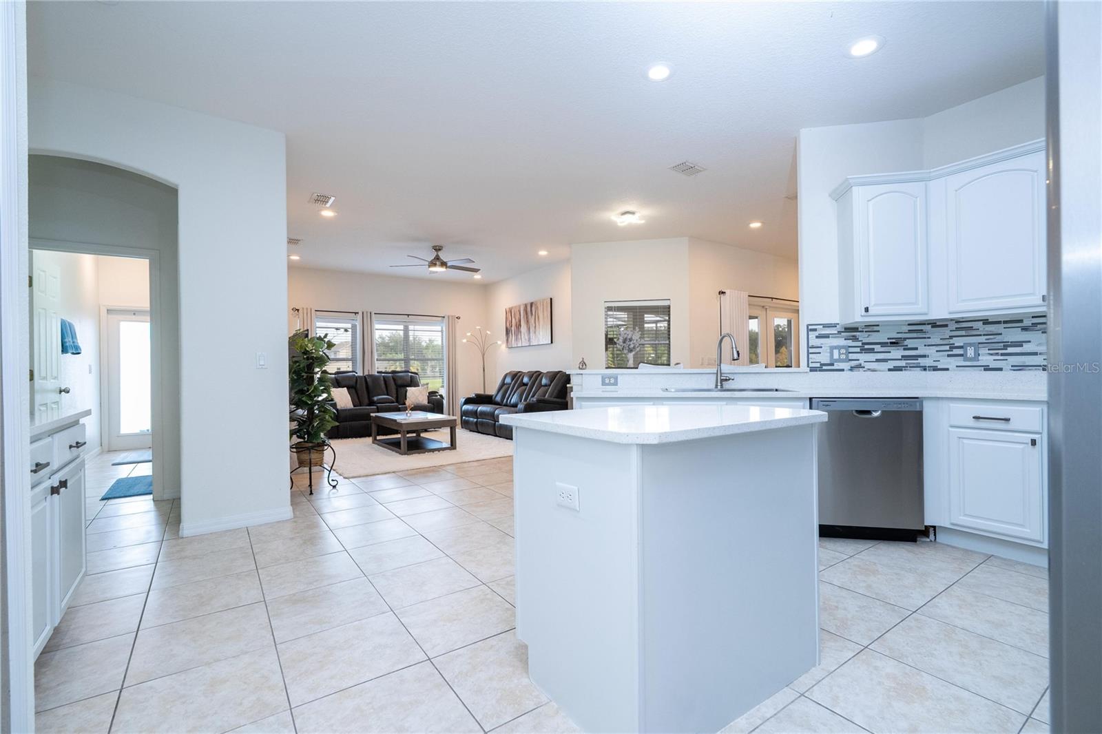 BELLALAGO PH 4P - Residential