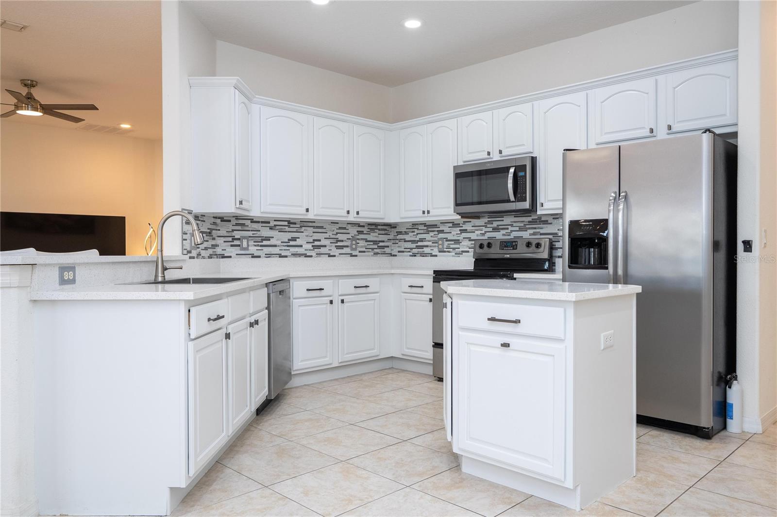 BELLALAGO PH 4P - Residential