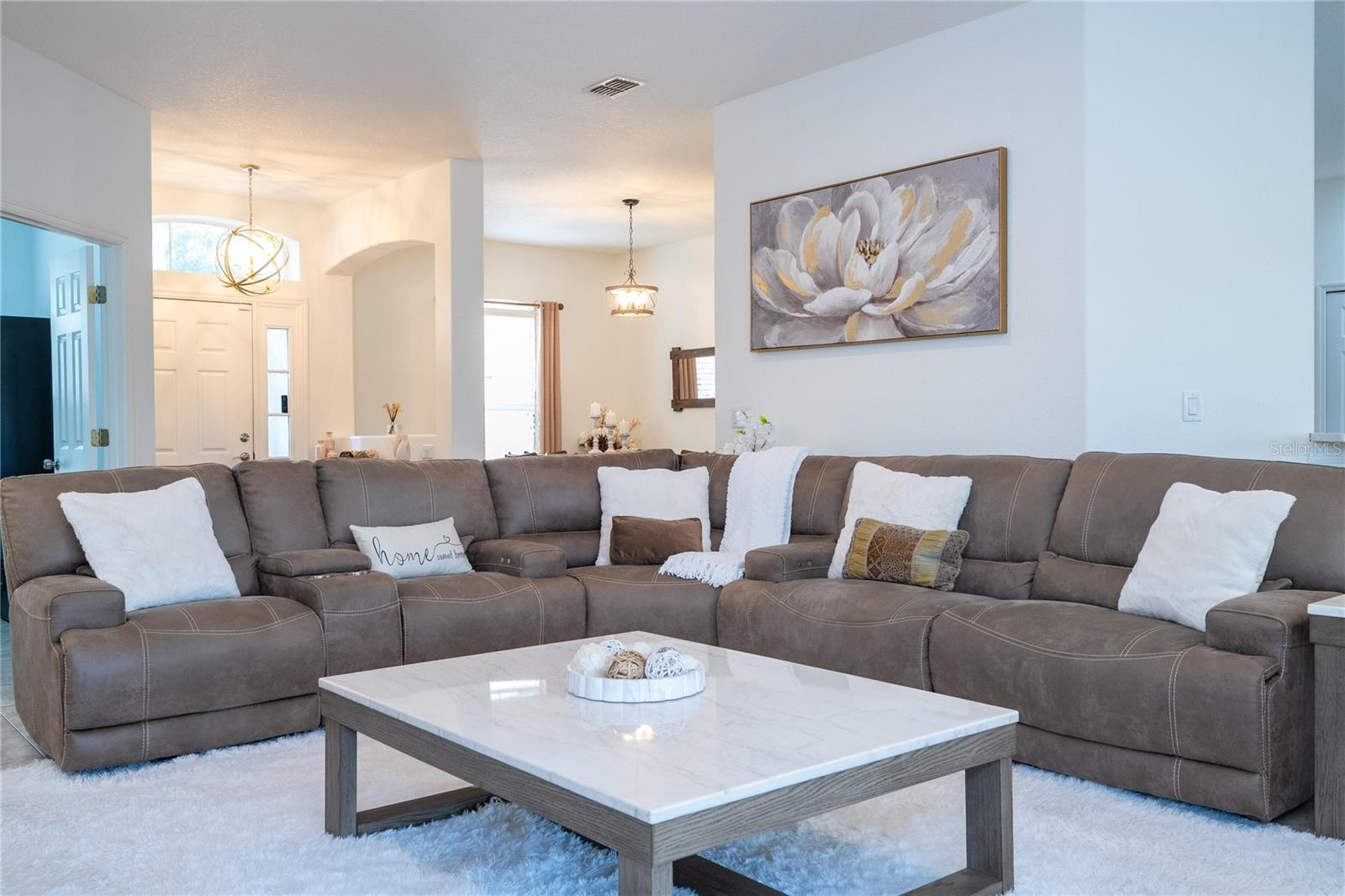 BELLALAGO PH 4P - Residential