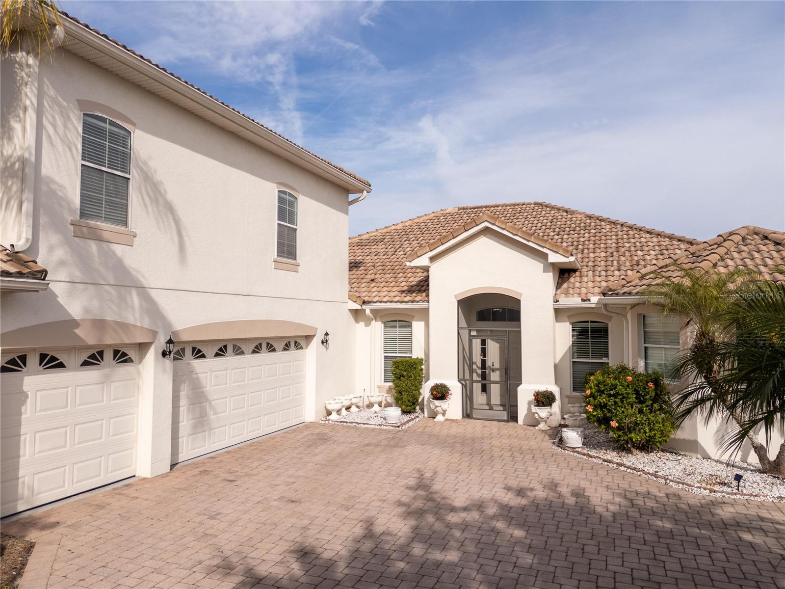 BELLALAGO PH 4P - Residential