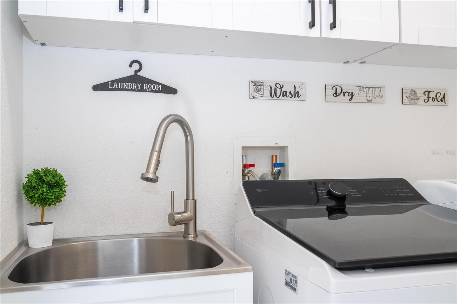 BELLALAGO PH 4P - Residential