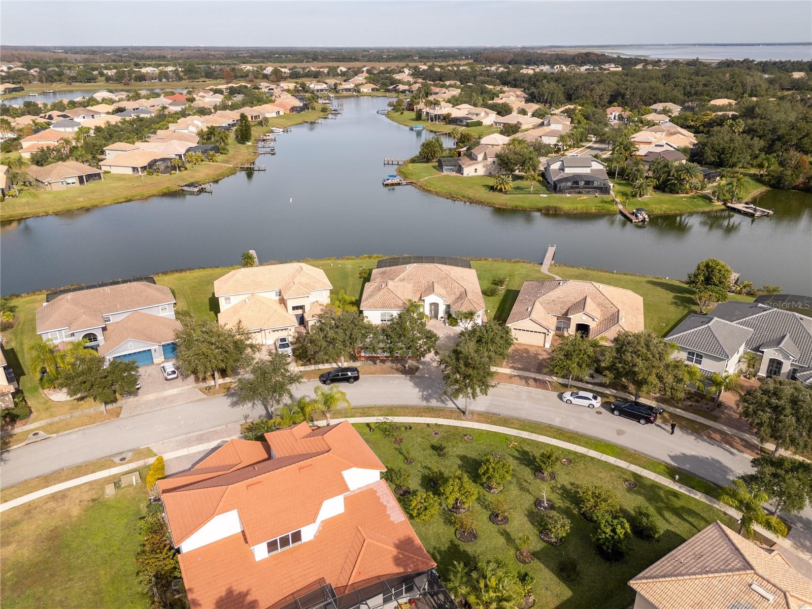 BELLALAGO PH 4P - Residential