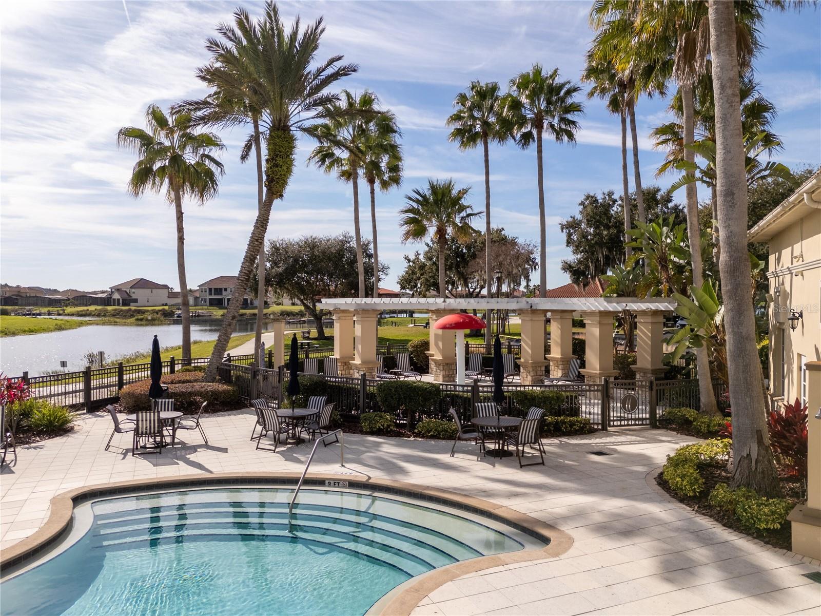 BELLALAGO PH 4P - Residential