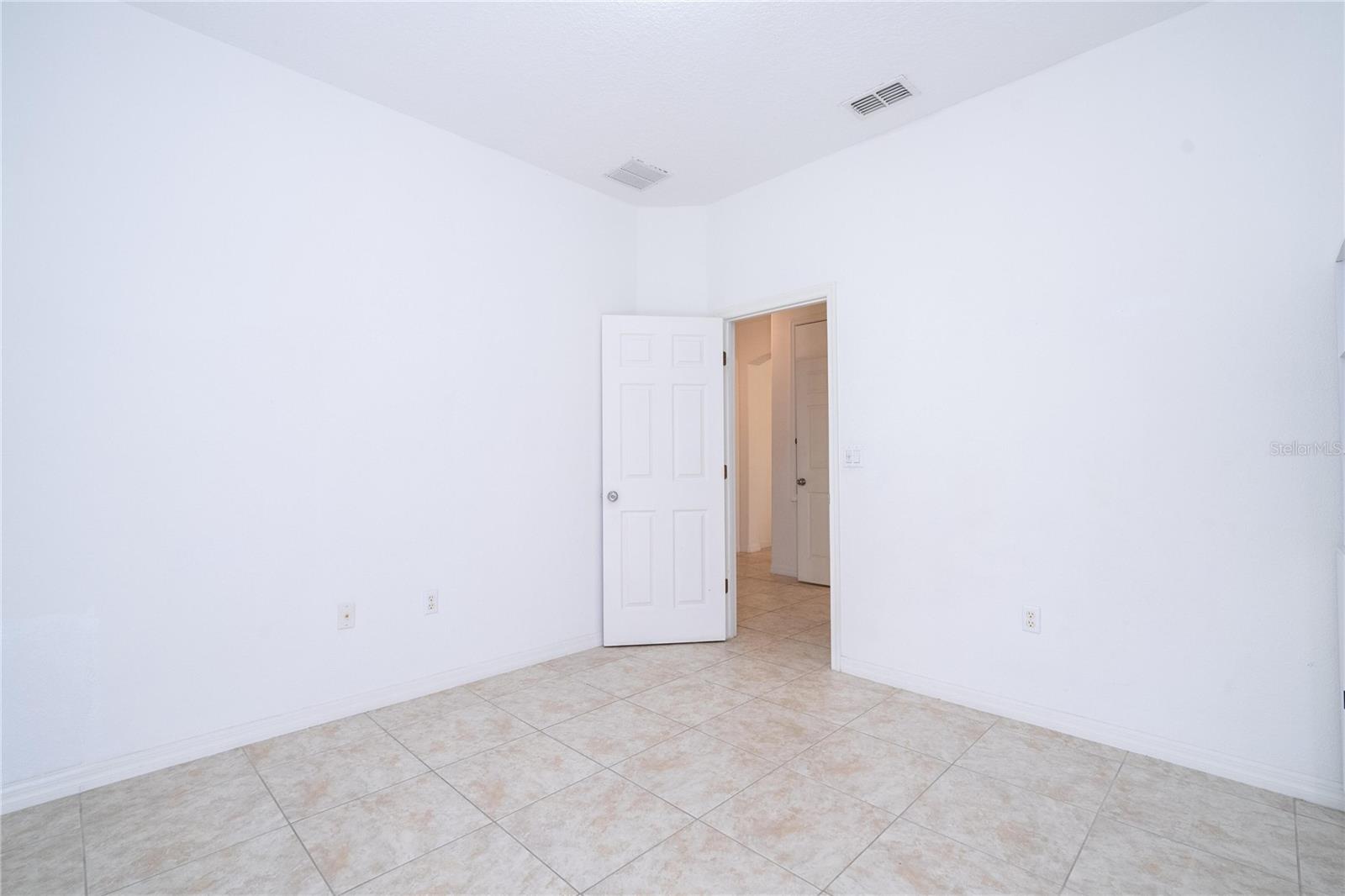 BELLALAGO PH 4P - Residential