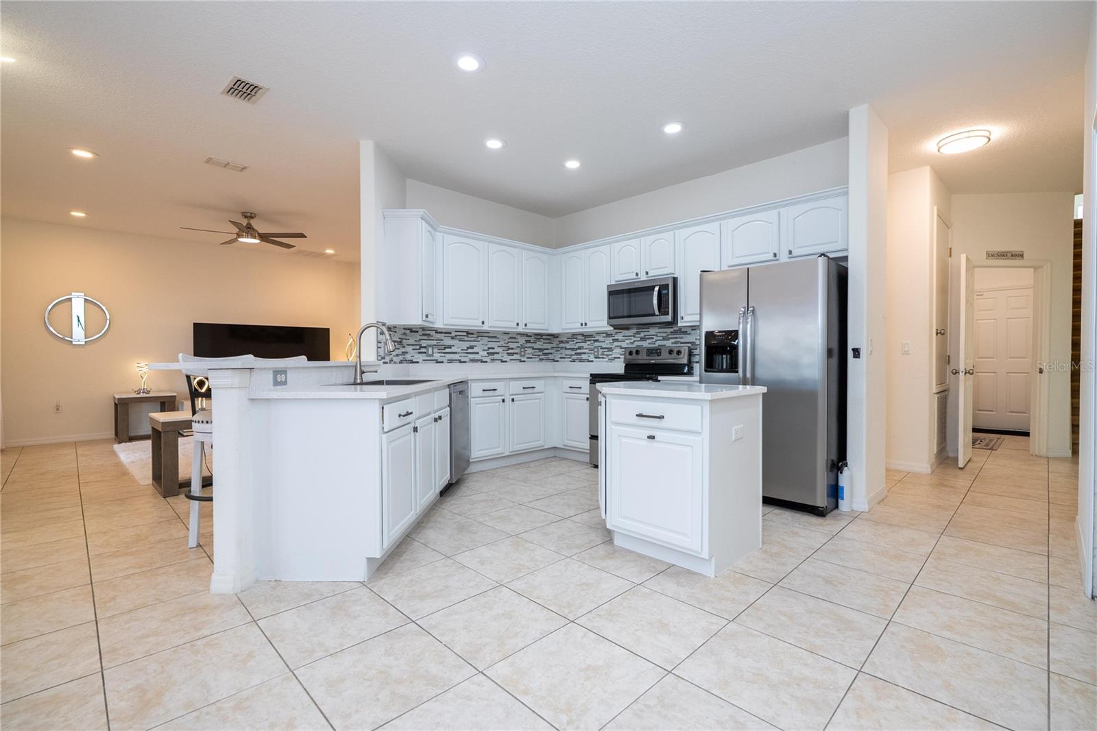 BELLALAGO PH 4P - Residential