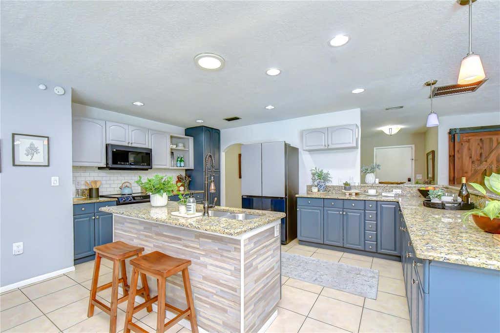 Photo of 1291 Raleigh Court, Tarpon Springs, FL 34689 (MLS # TB8514804)