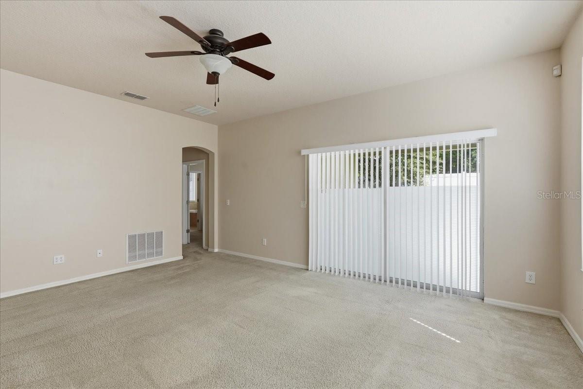 1268 SALISBURY DR
