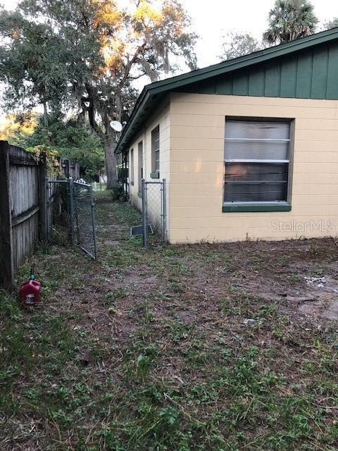 Pointer 01 - Residential