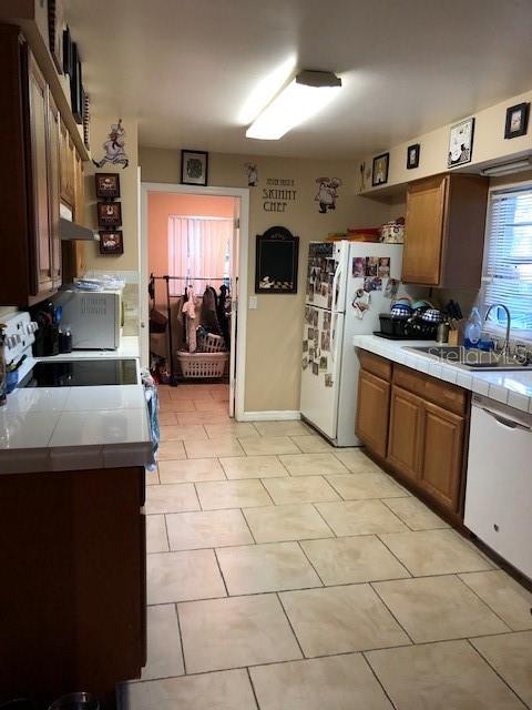 Pointer 01 - Residential