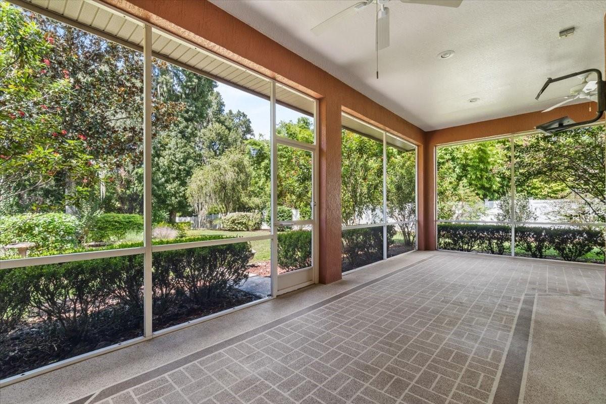 GARDNER OAKS - Residential