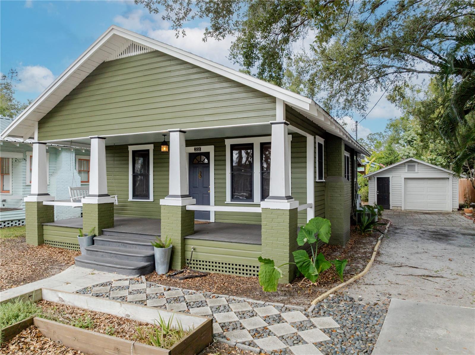 506 E NORTH STREET