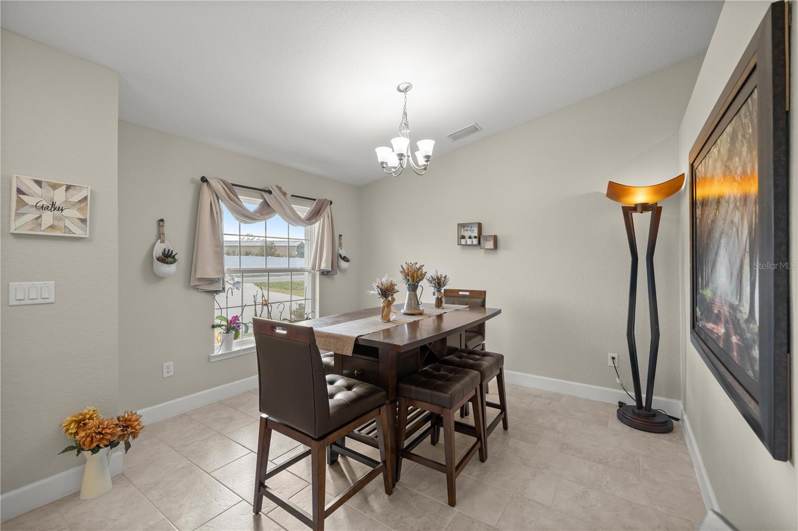 KINGSLAND COUNTRY ESTATE - Residential