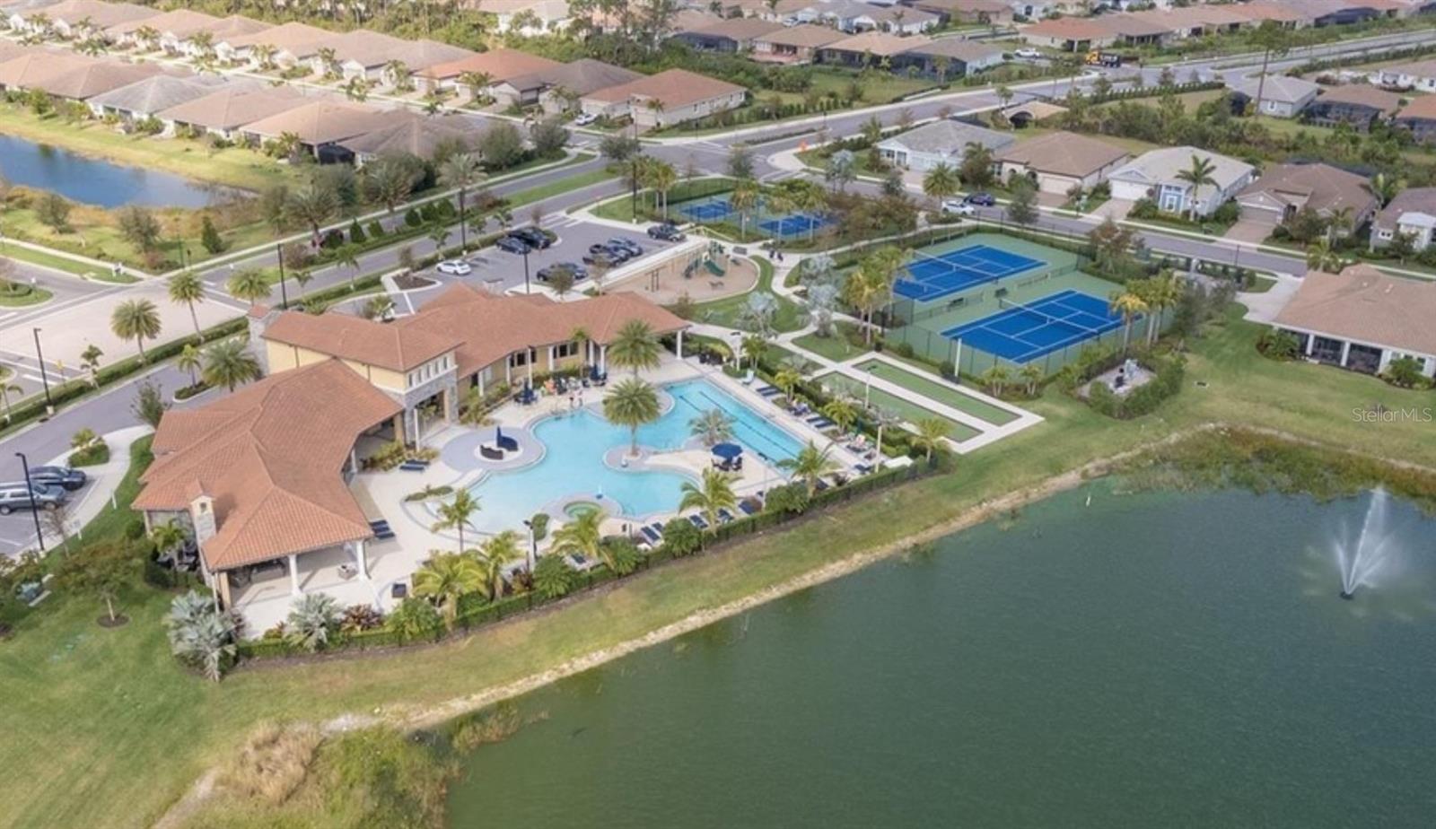 RENAISSANCE/WEST VLGS PH 2B & - Residential