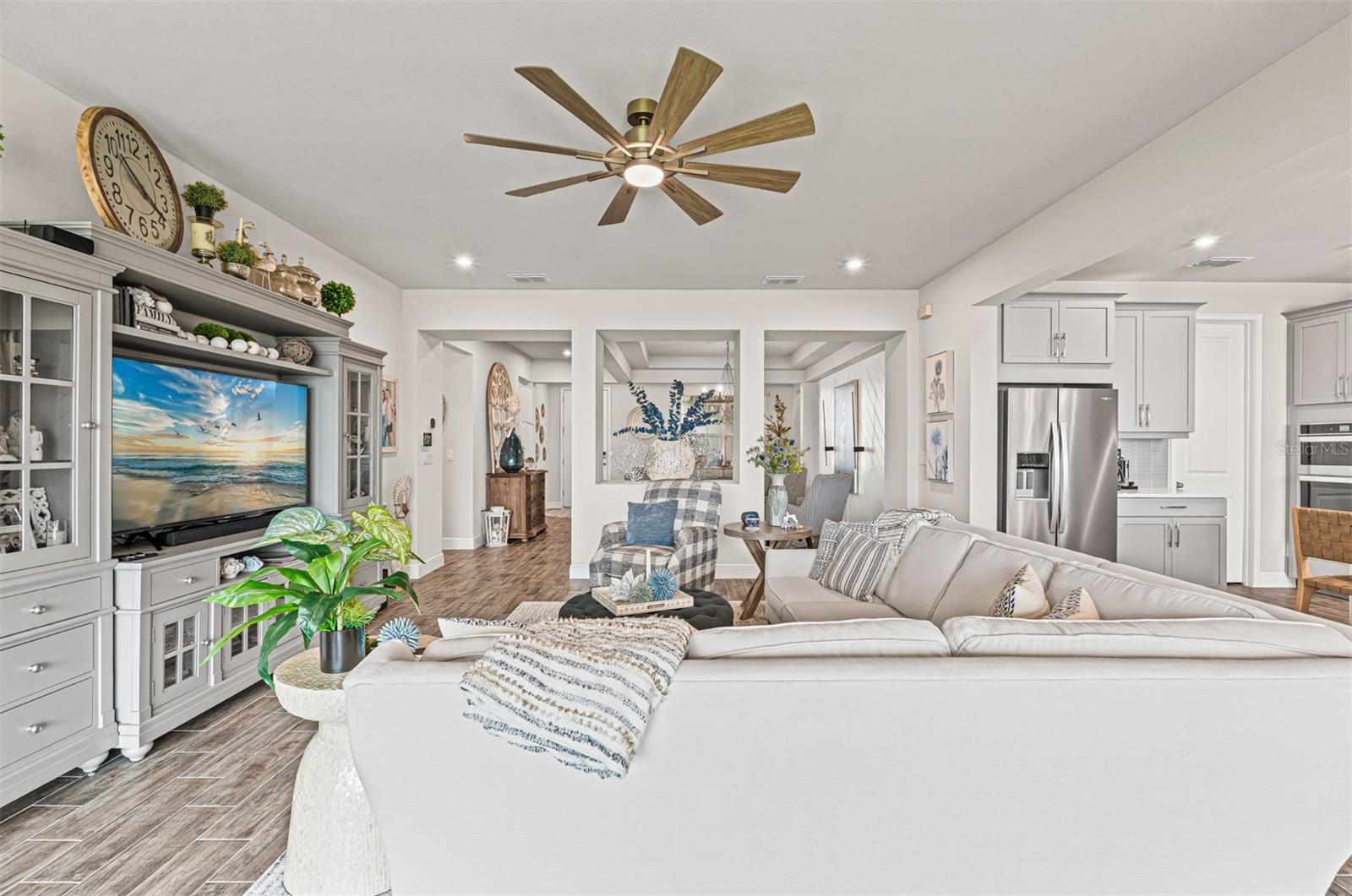 RENAISSANCE/WEST VLGS PH 2B & - Residential