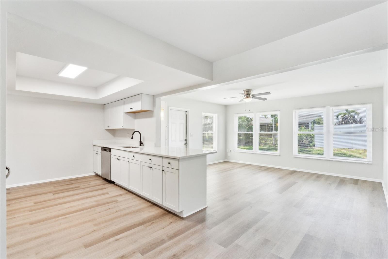 315 DORCHESTER DRIVE