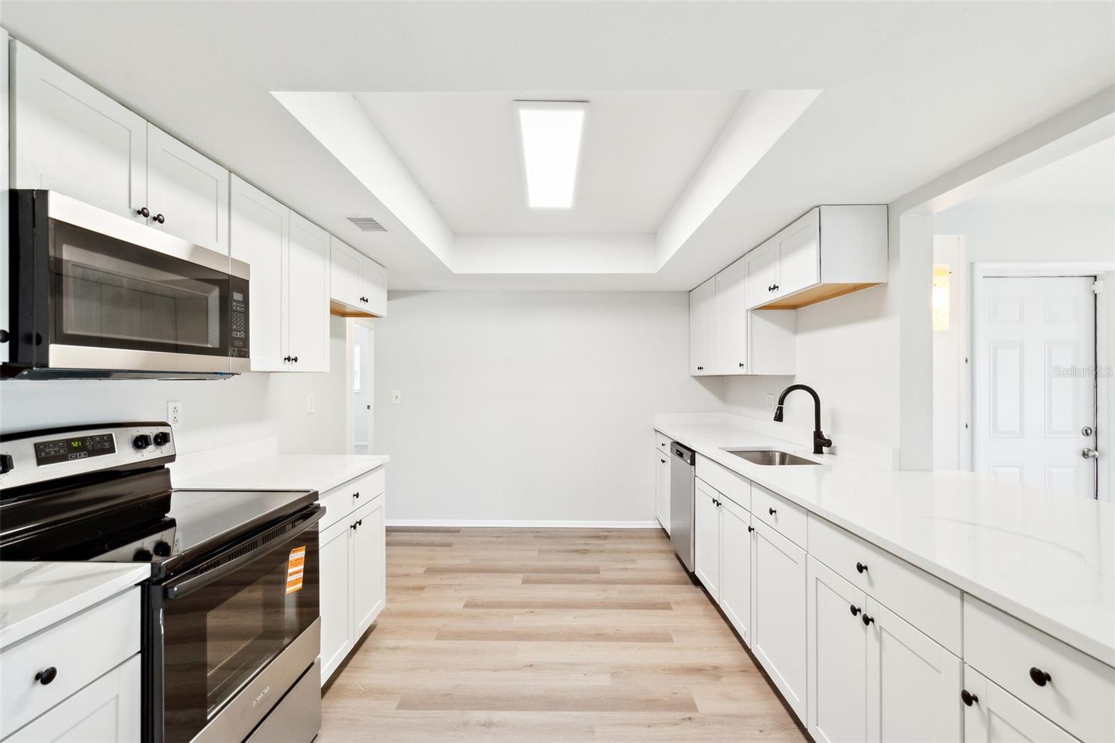 315 DORCHESTER DRIVE