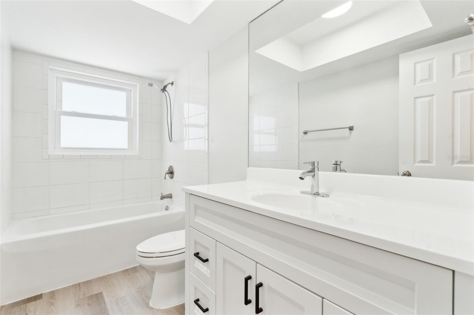 VENICE EAST SEC 1 1ST ADD - Residential