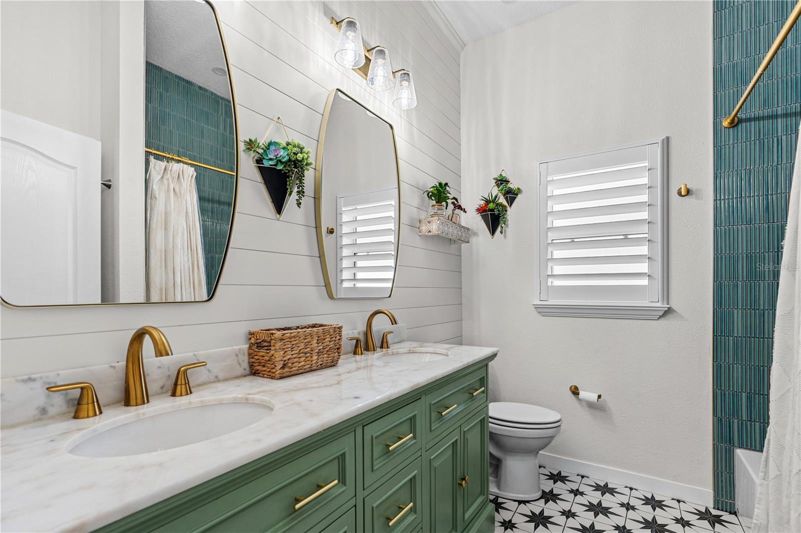 BROKEN BOW ESTATES - Residential