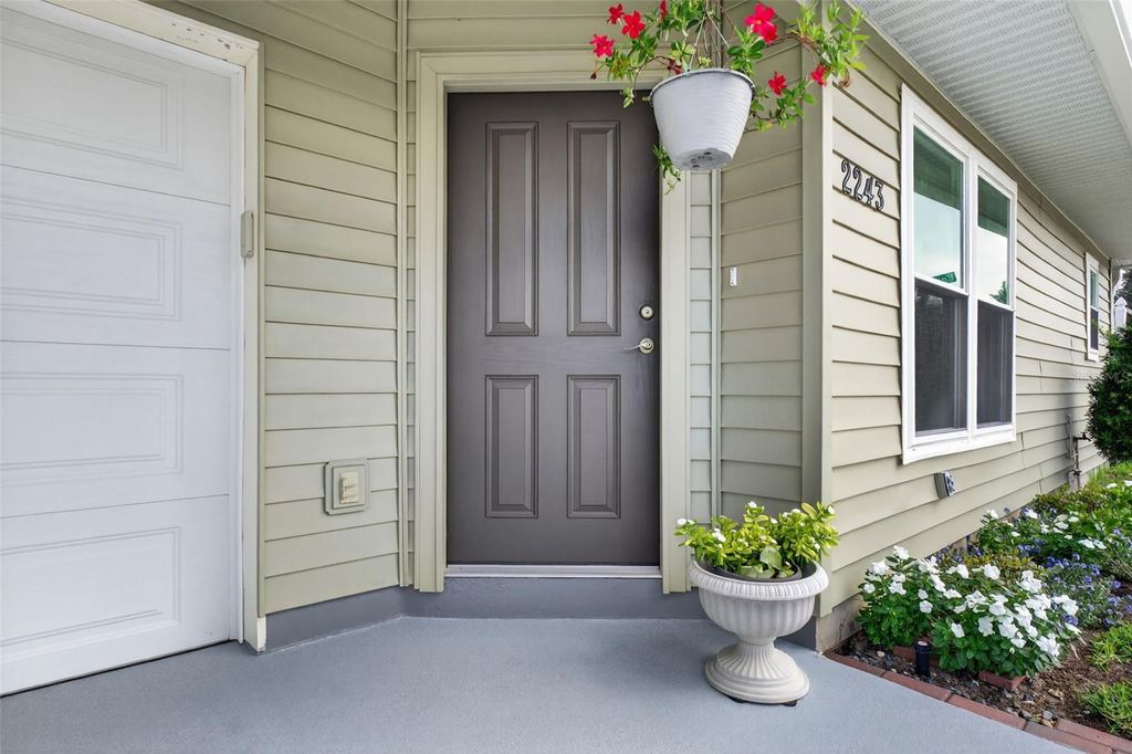Photo of 2243 Sea Island Circle N, Lakeland, FL 33810 (MLS # L4956444)